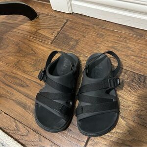 Chaco | Boy's Girl’s Big Kids Chillo's Sport Sandals Size 3 Black
